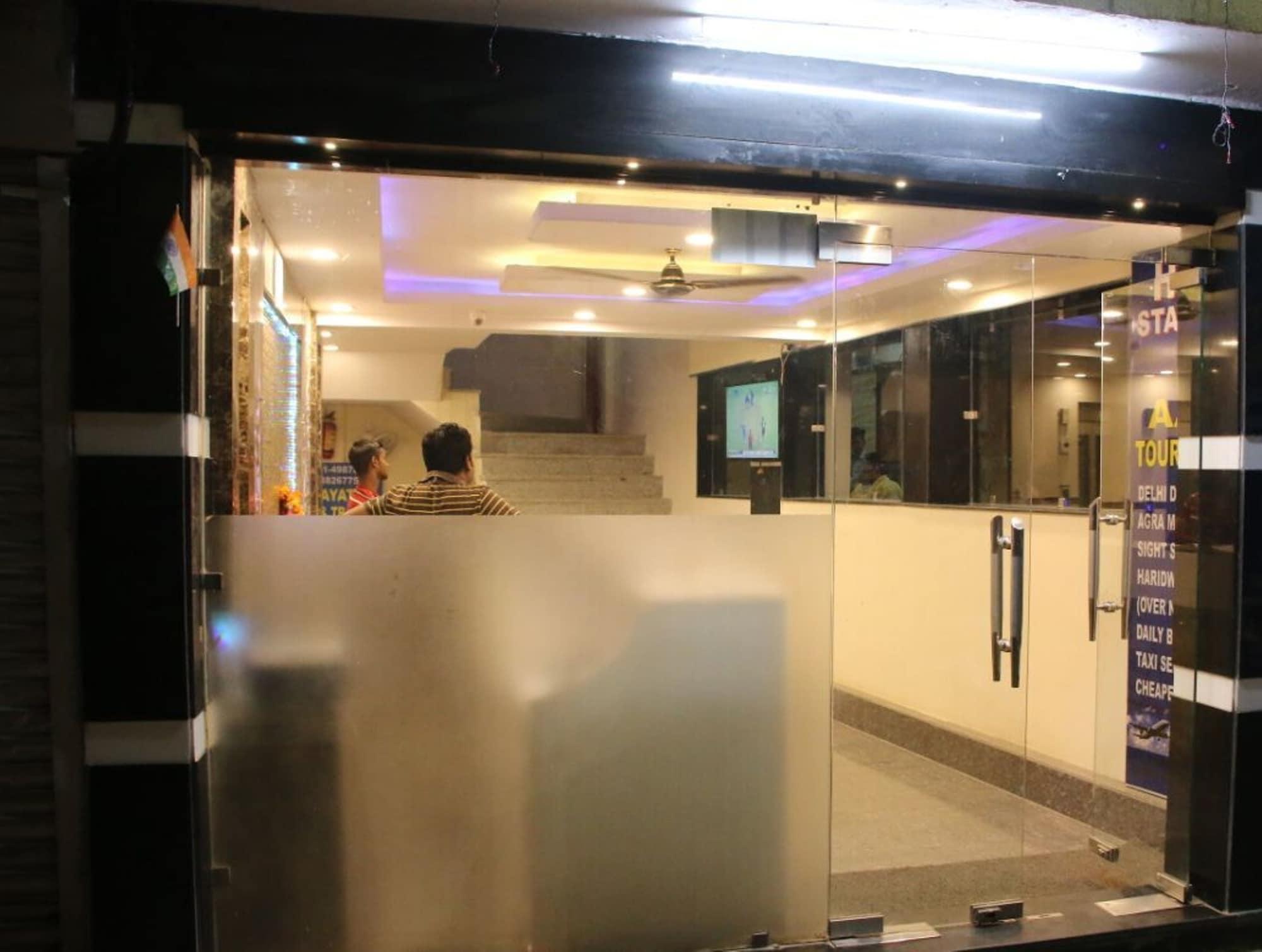 Hotel Stay House New Delhi Buitenkant foto
