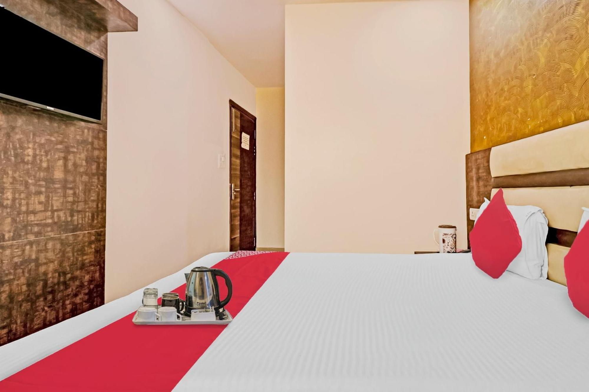 Hotel Stay House New Delhi Buitenkant foto