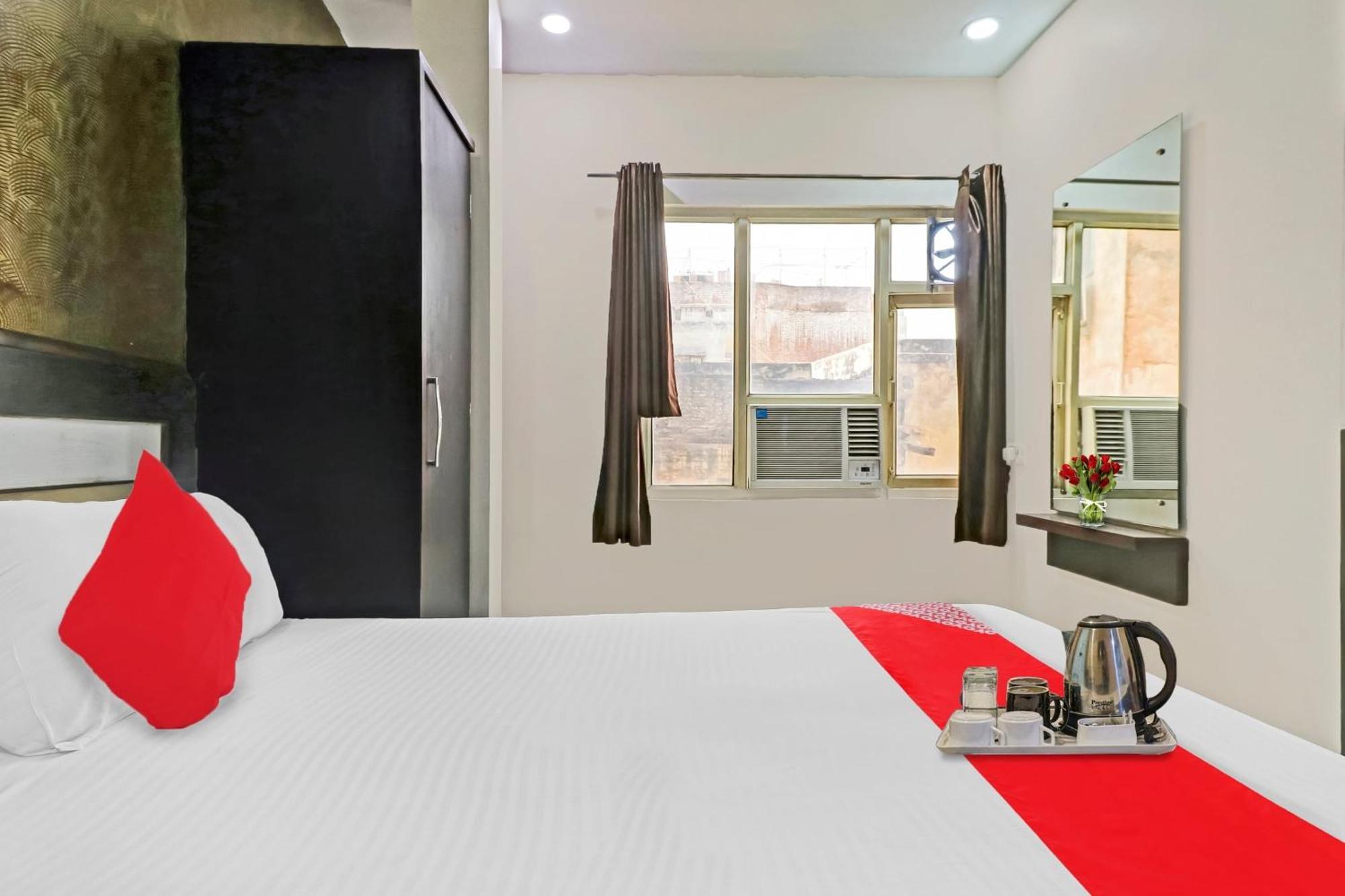 Hotel Stay House New Delhi Buitenkant foto