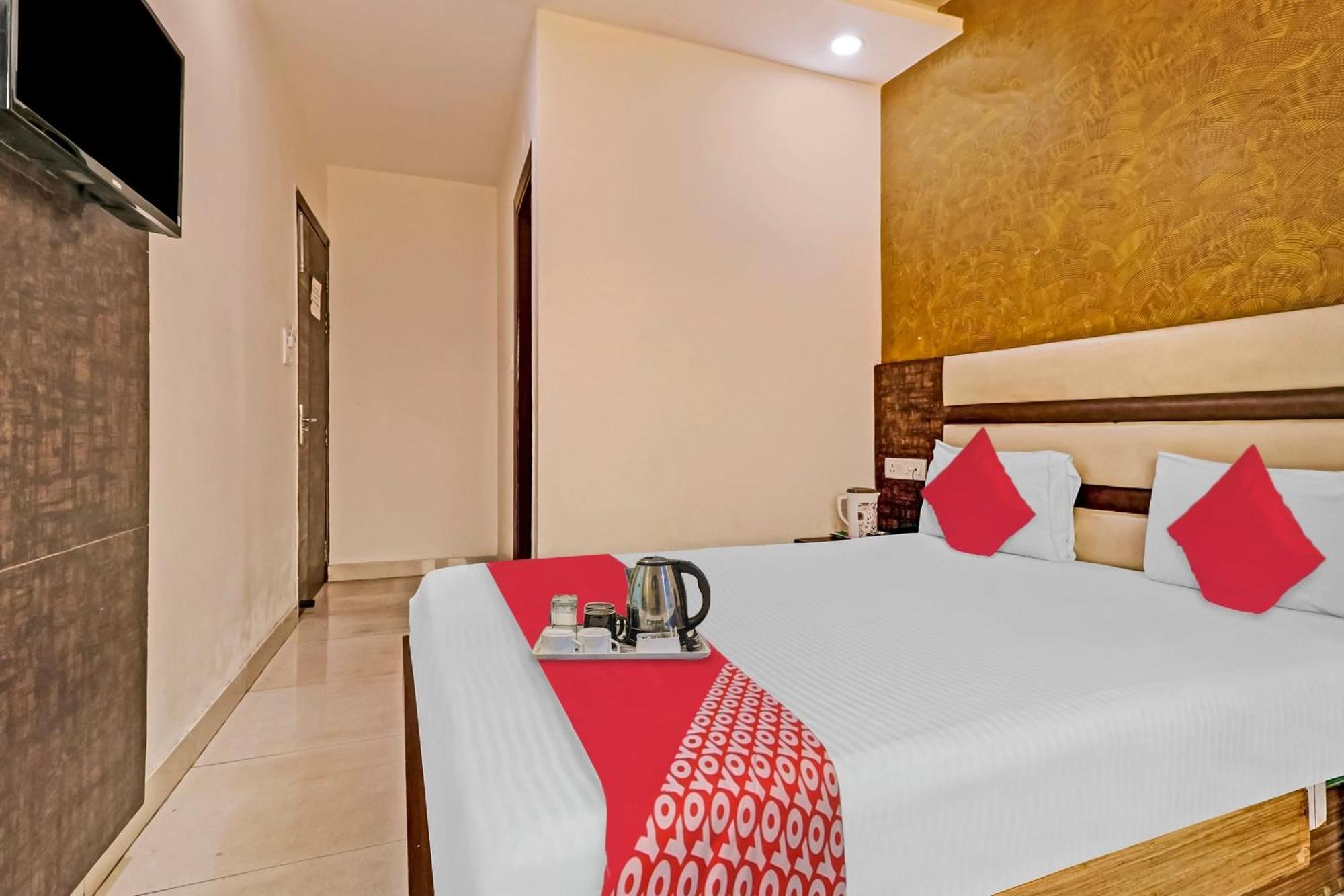 Hotel Stay House New Delhi Buitenkant foto