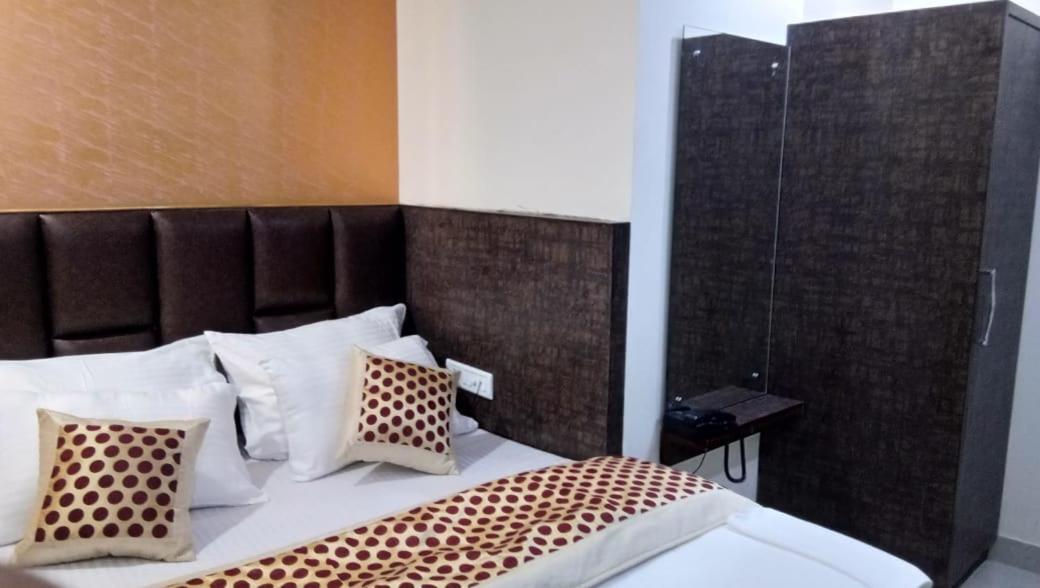 Hotel Stay House New Delhi Buitenkant foto