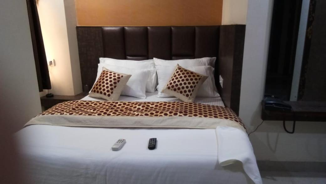 Hotel Stay House New Delhi Buitenkant foto